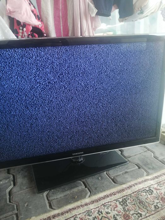 Продам телевизор samsung
