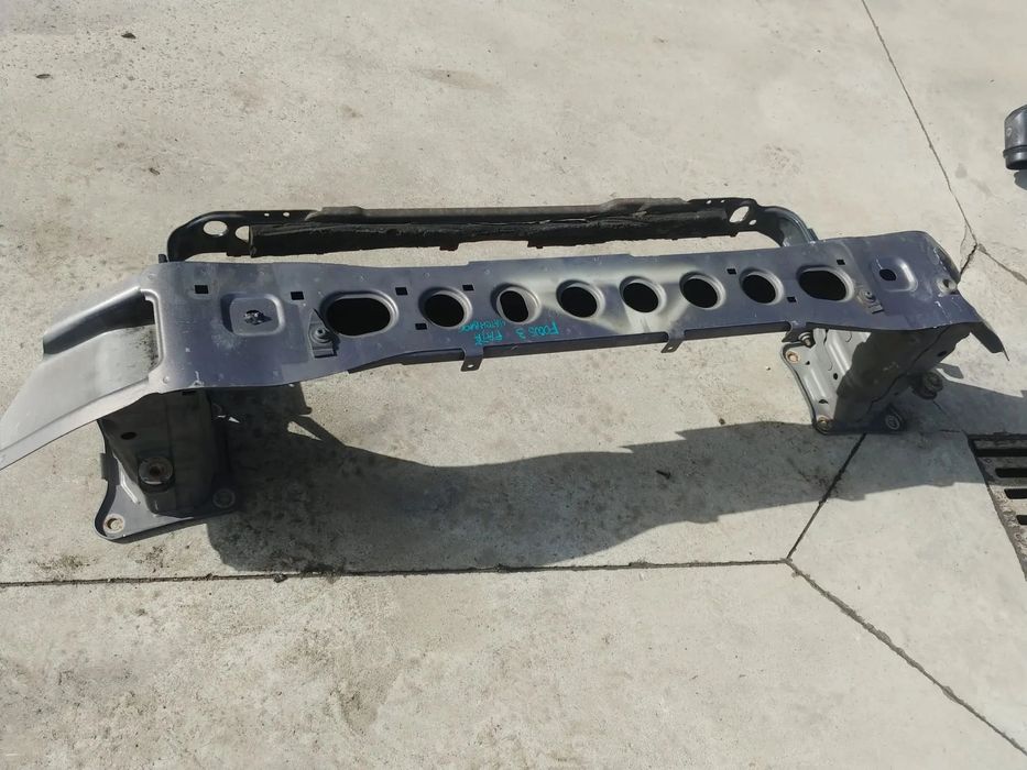 intaritura armatura bara fata ford focus 3 hatchback am51-r10922-ae