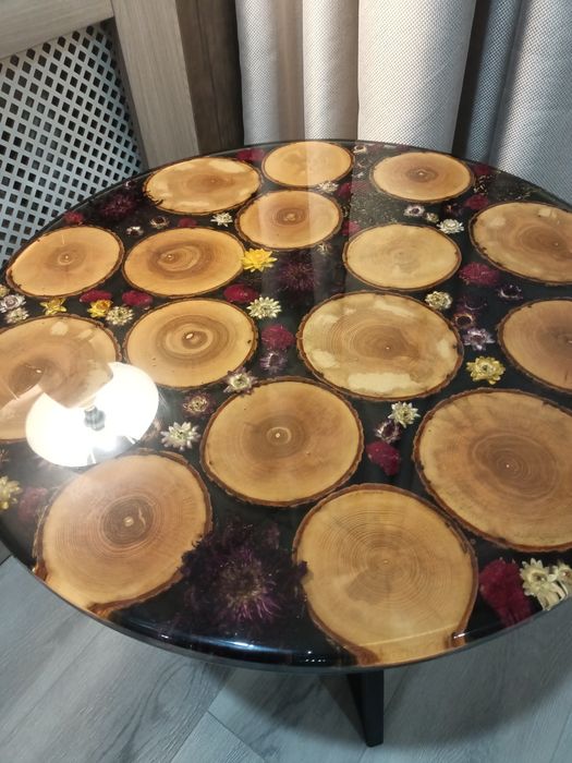 Столик кофейный (интерьерный)