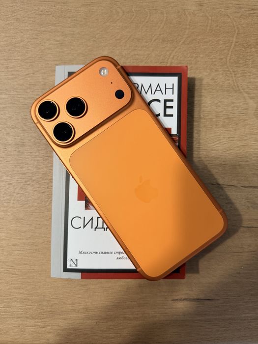 Iphone 17 pro max sim