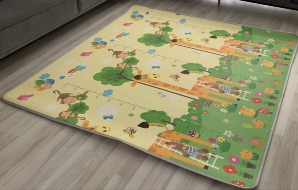 Детский коврик , двусторонний.
