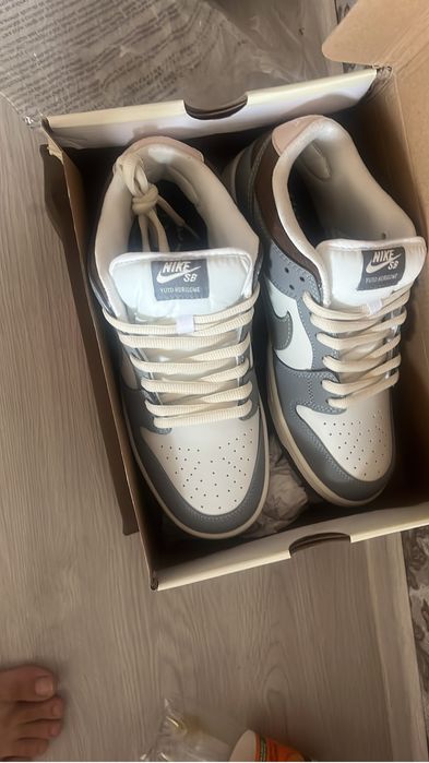 Nike кросы продам