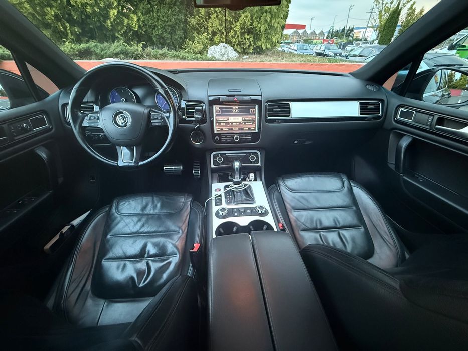VW Touareg FULL Options / Panoramic - Automata  - SUPER OCAZIE !