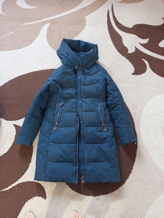 Продам женский мужской куртки