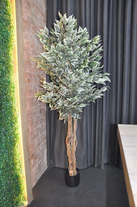 Искусственные деревья в горшках в большом ассортименте