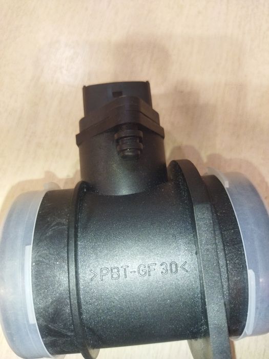 Датчик массово расхода воздуха