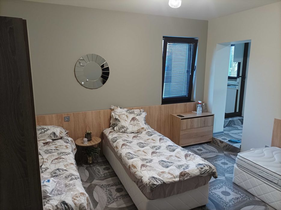 Стаи за гости,Апартаменти,Семеен хотел център Враца