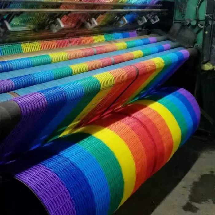 Сетка радуга для детских парков. В наличии