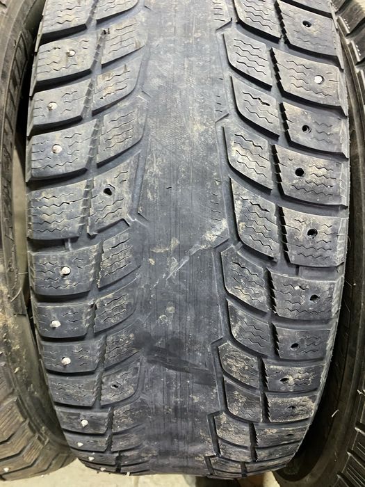 На 18  235/55 Мишлен