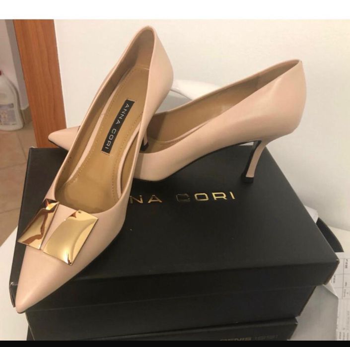 Pantofi Anna Cori