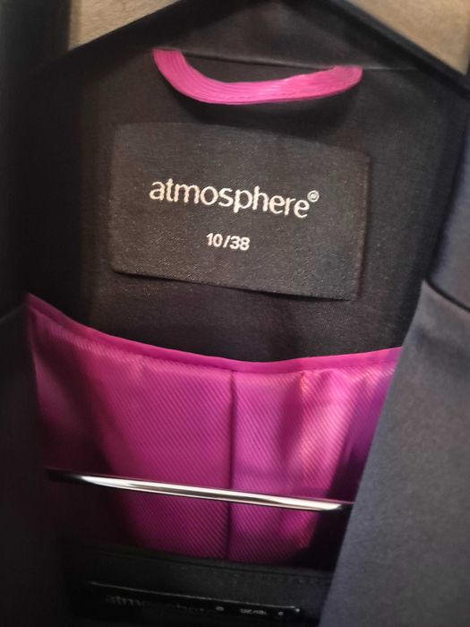 Дамски панталон и сако размер S