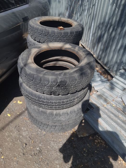 Продам резину газель