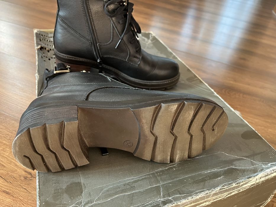 Боти естествена кожа