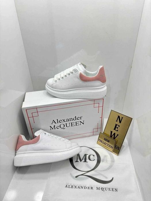 Mc Queen  _  unisex