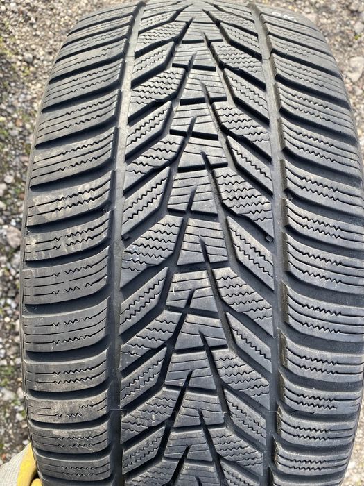 245/35/20 Hankook 2 бр 2023