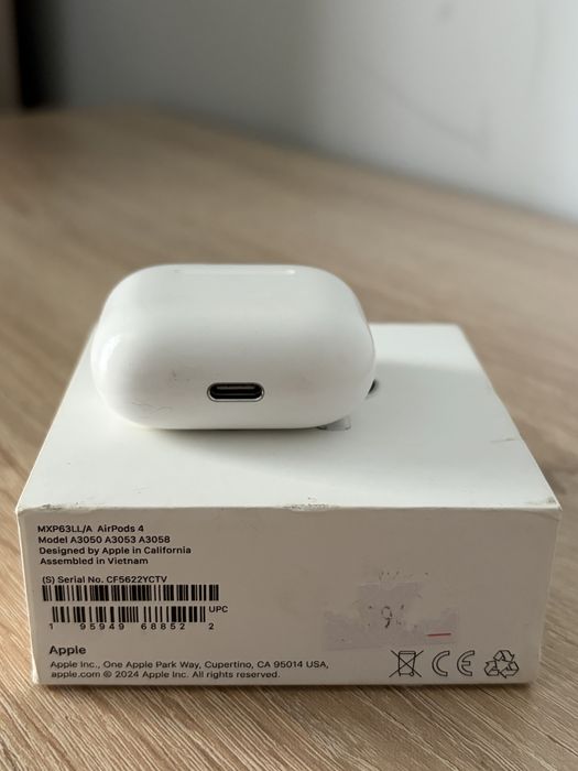 Airpods 4 (без шумоподавления)