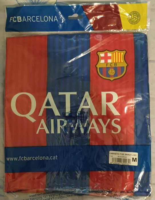 Vand tricou original fotbal FC Barcelona, marimea M,nou, 250 lei