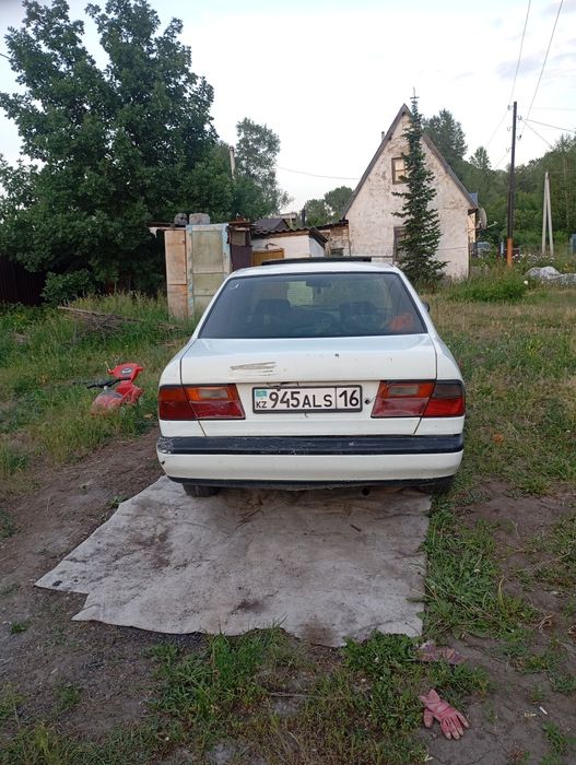 продам нисан примера.