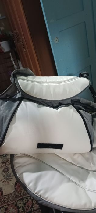 Продам коляску договорная
