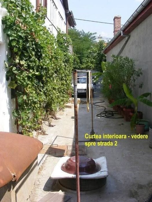 Vând casă tip vila in Calafat