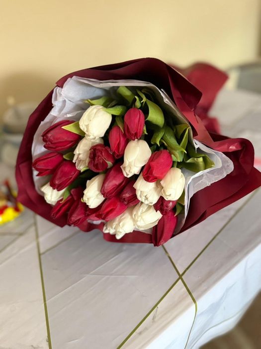 Букет цветов тюльпаны