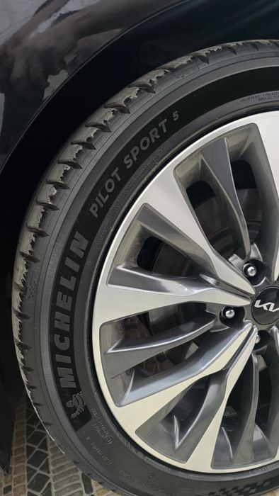 KIA K8 срочно сотилади