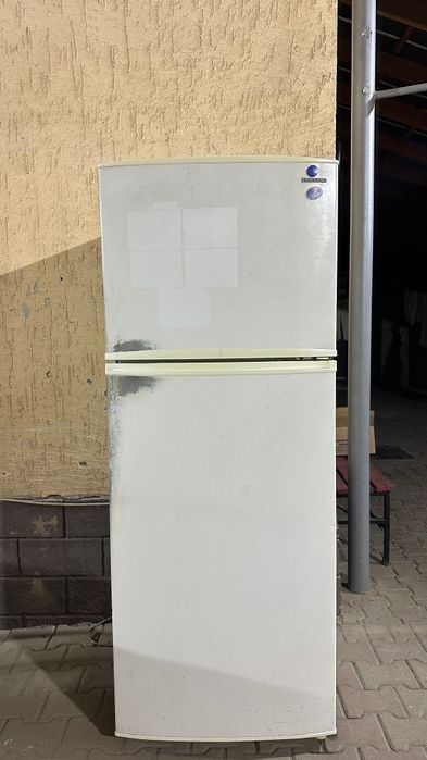 Холодильник на запчасти