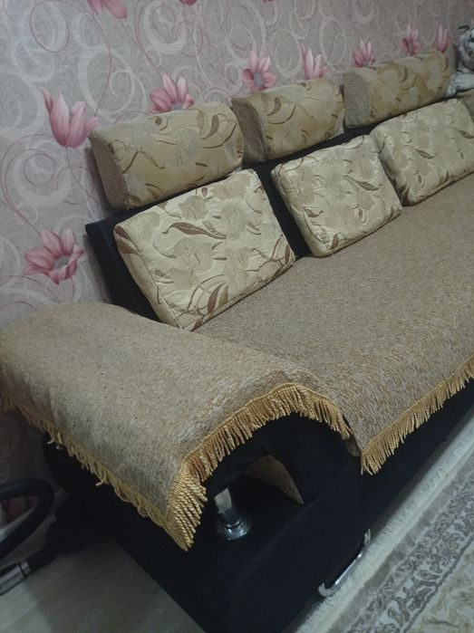 Мягкая мебель для гостиной