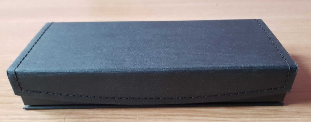 Toc pentru instrumente de scris + Stilou și Pix, la set