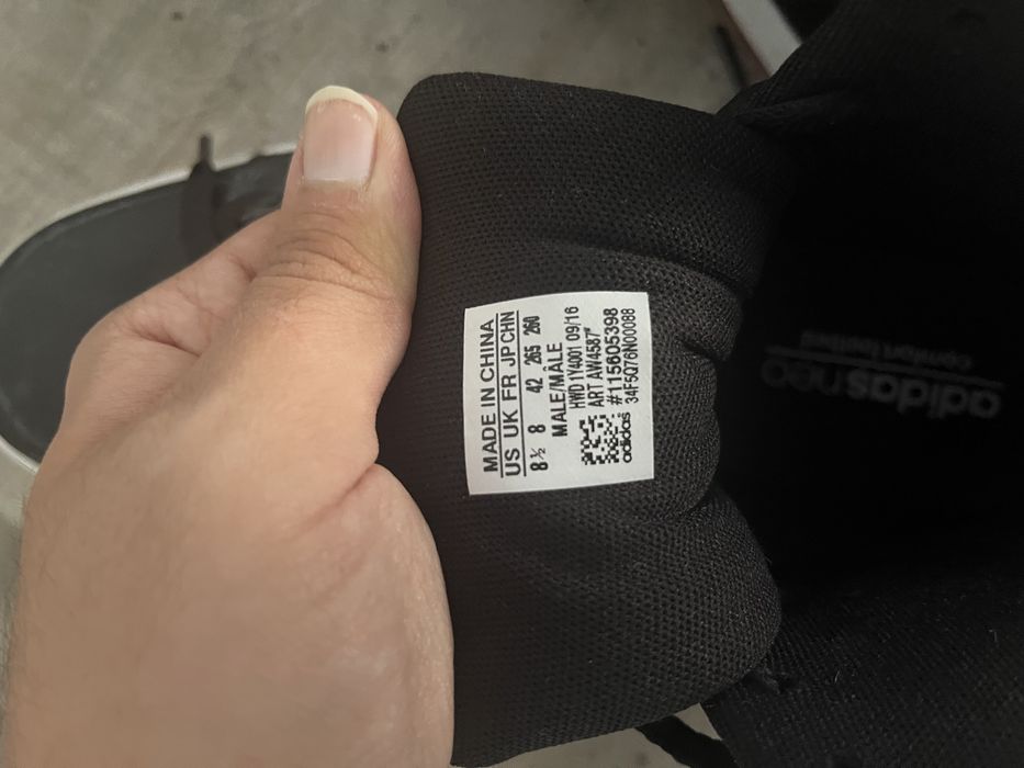 Обувки( кецове) Adidas - 42 номер
