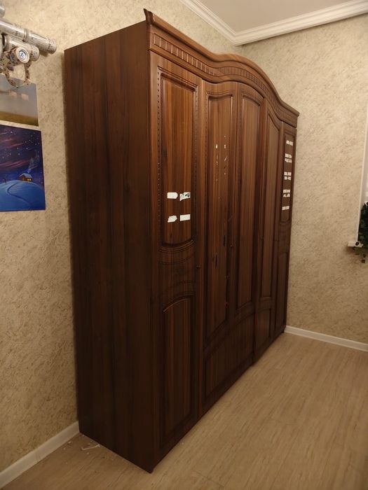 Спальный гарнитур б/у