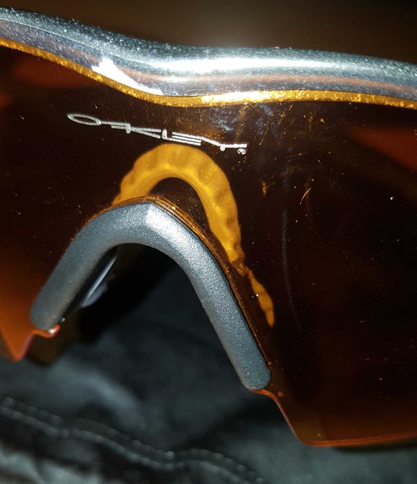 Ochelari Oakley sporturi profesionali