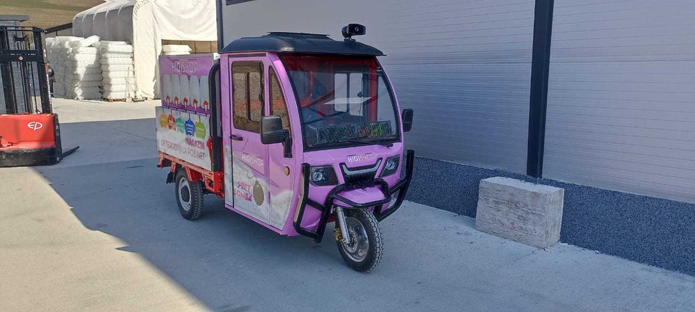 Masinuta cu detergenti!