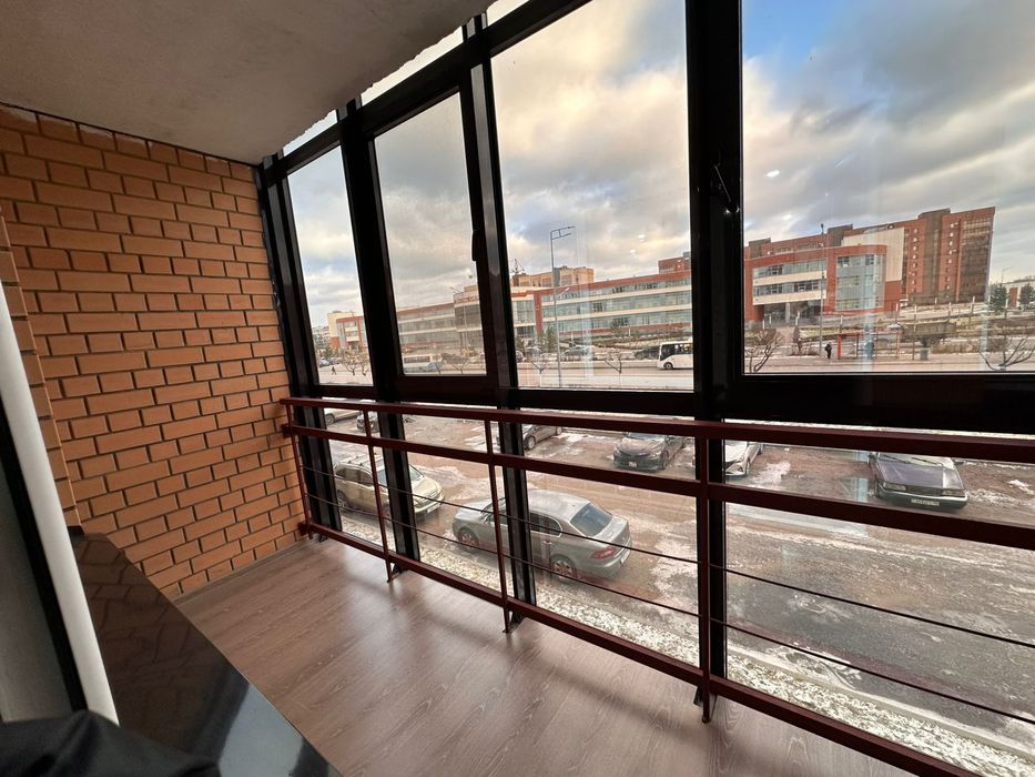 2 ком,.Новострой, Дворец Школьника, ДСР, 2/9, все есть, 150+