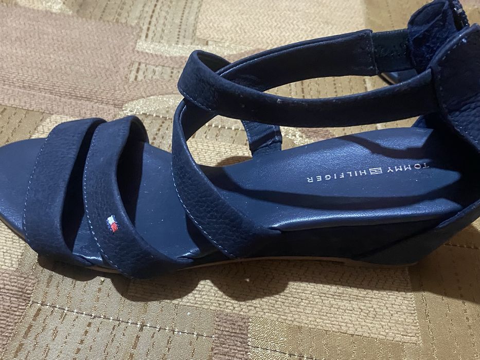 Sandale Tommy Hilfiger, piele naturala