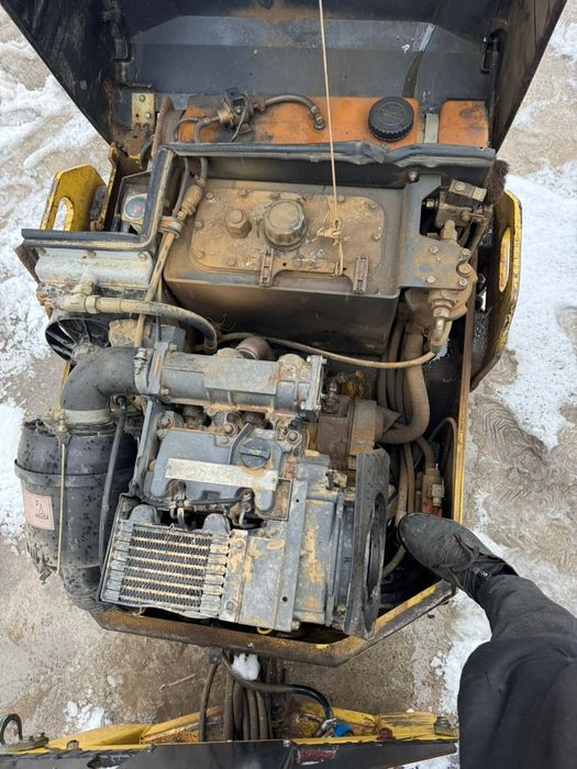 Каток Bomag BW-100