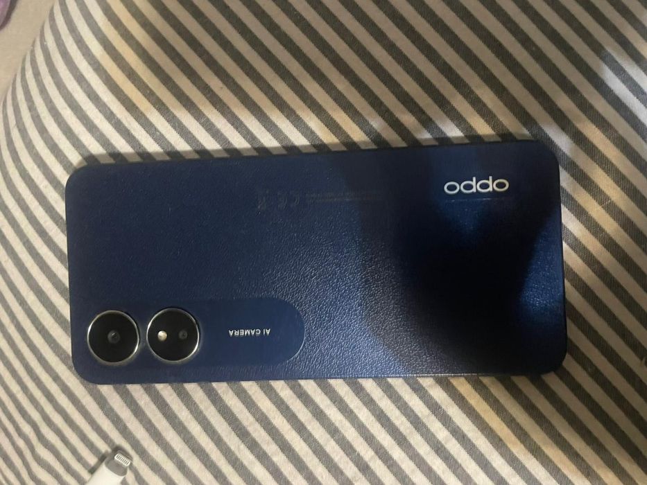 Здравствуйте всем продам оппо а 17