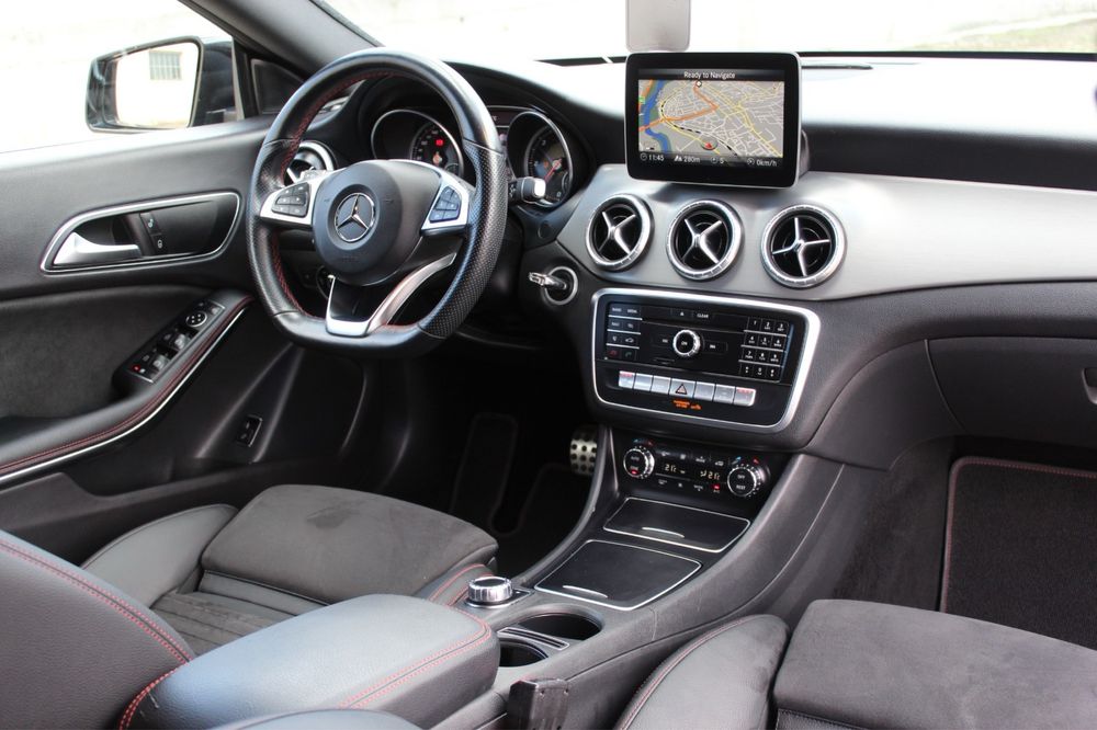 Mercedes-Benz CLA 220d Shooting Brake//schimb cu auto B1