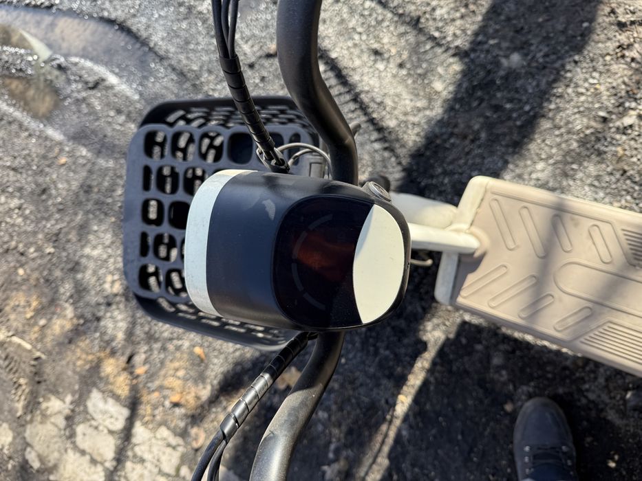 Продам электросамокат