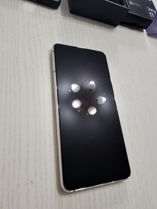 Самсунг Galaxy S21 продам