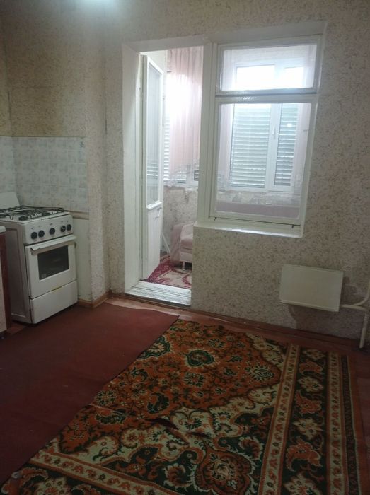 Продам 2 ком Юнусабад 9 квартал