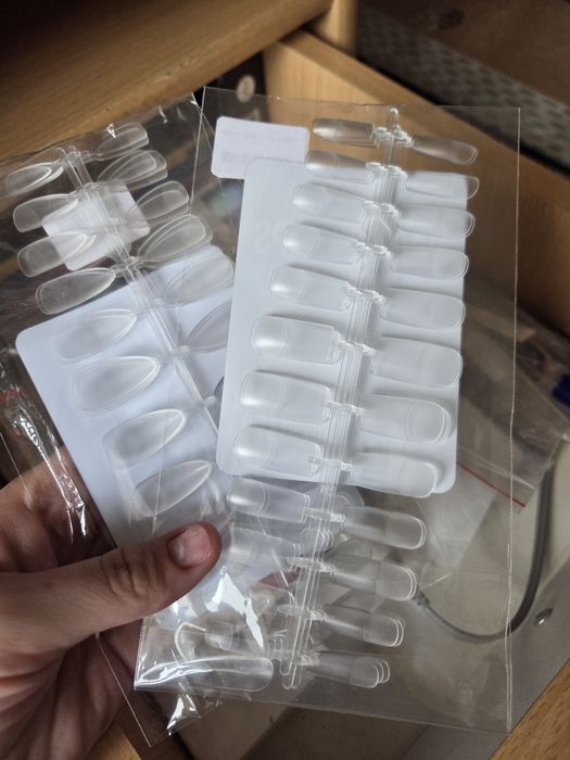 Продам набор для маникюра