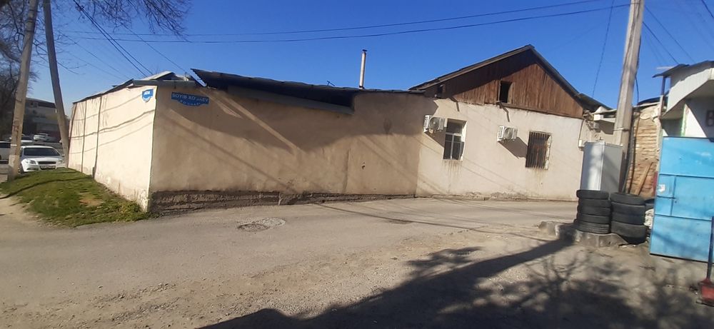 Продаётся дом у дороги под офис,магазин или кафе