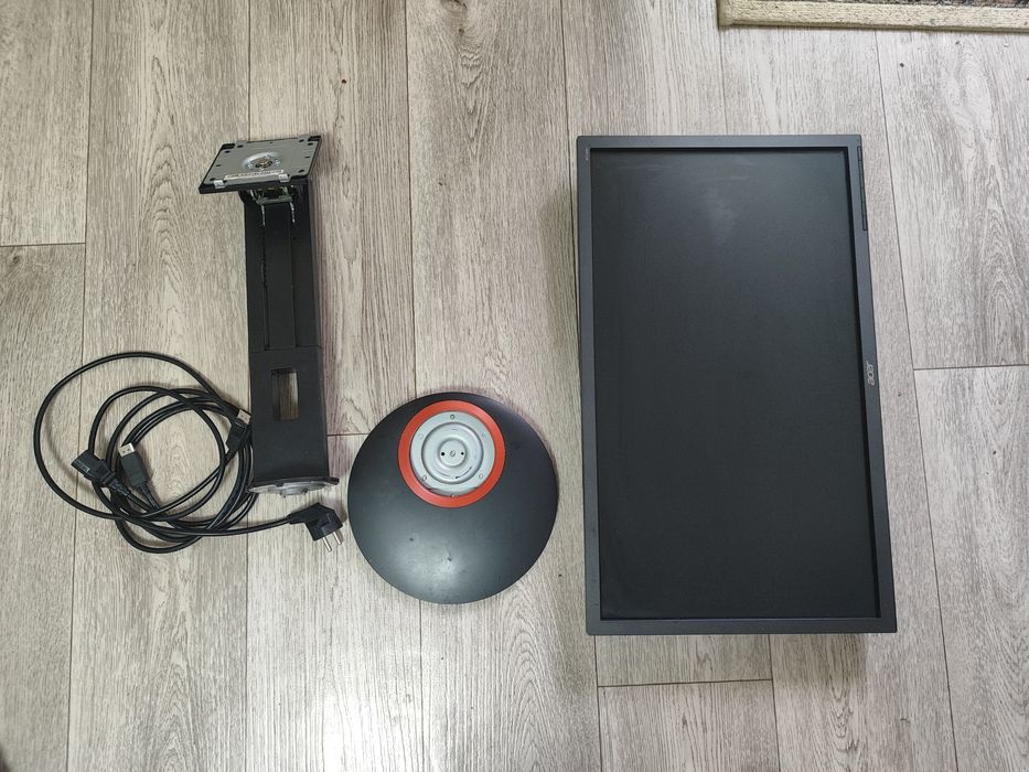 Продается мониор