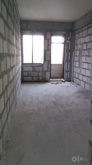 Uy sotiladi yangi qurilgan