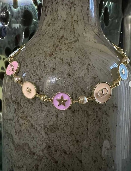 Висок клас Гривна, Обеци,Колие.Моля разгледайте и другите предложения