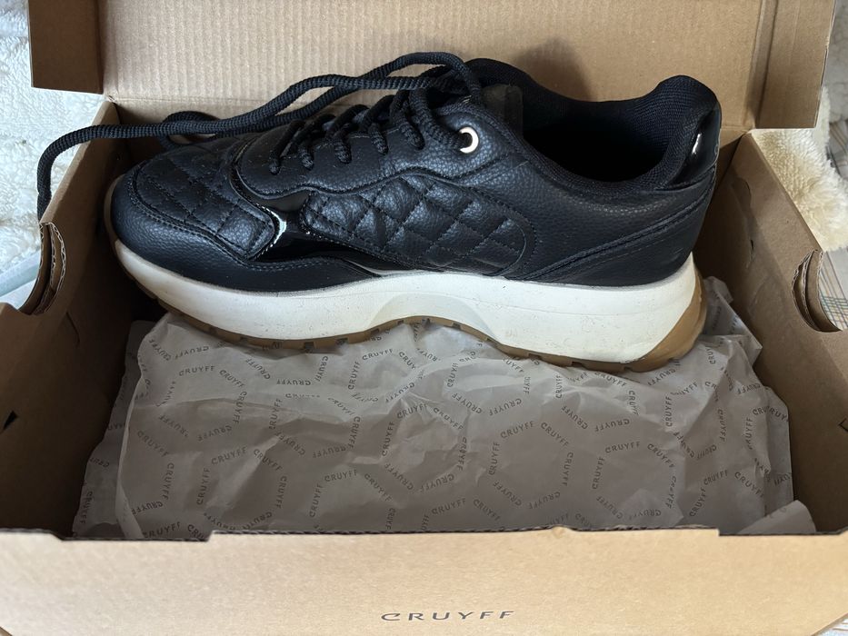 Маратонки Cruyff