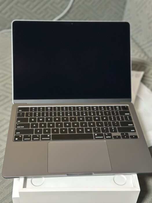 Apple MacBook Air 13 2022