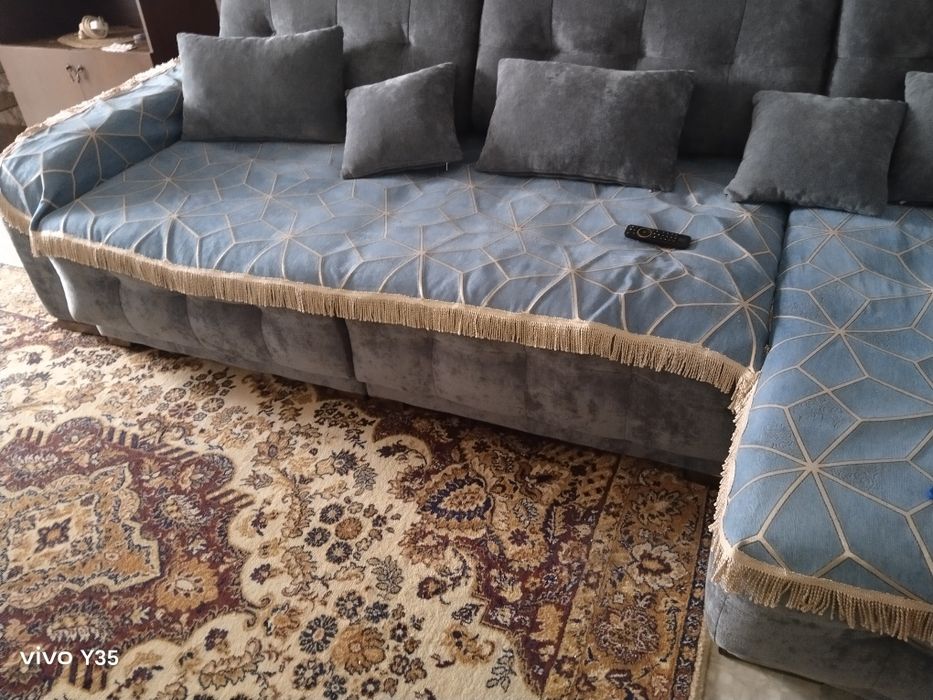 Продам угловой диван