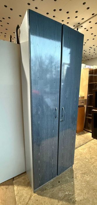 Dulap cu cheie si rafturi; Sifonier cu polite; Fiset; Vestiar